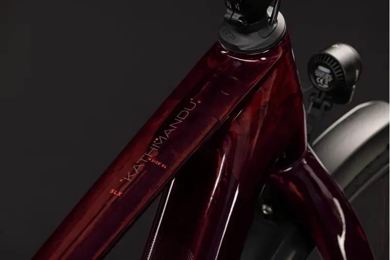 Cube Kathmandu Hybrid C:62 SLX 400X Electric Bike in Liquid Red-11