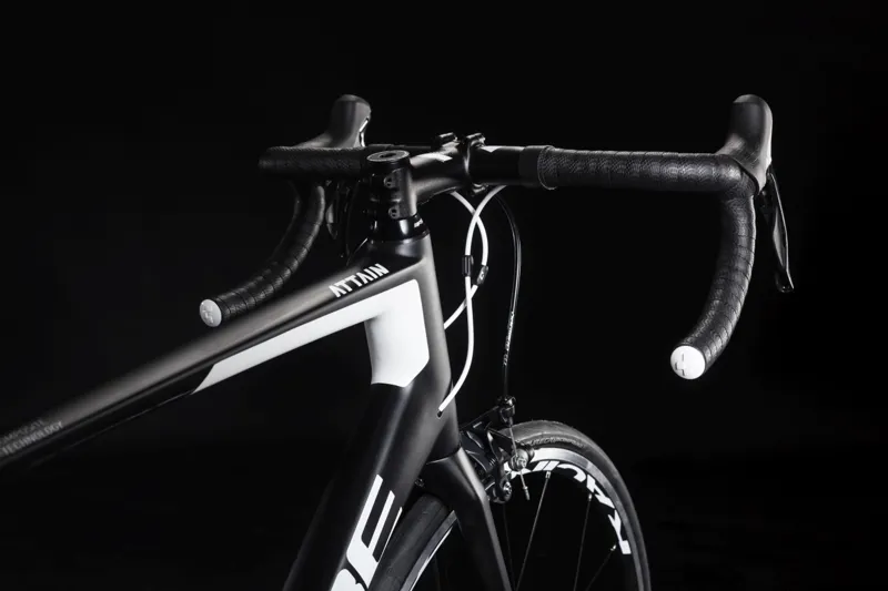 cube attain gtc race 2019 road bike