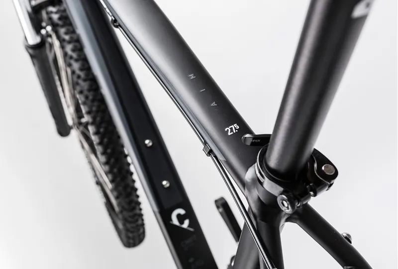 2017 Cube Aim 27.5 Aluminium Mountain Bike-2