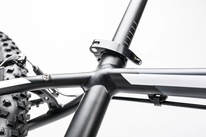 2017 Cube Aim 27.5 Aluminium Mountain Bike-5