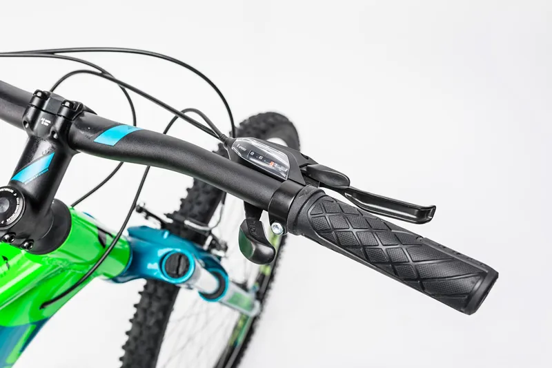 2017 Cube Aim 27.5 Aluminium Mountain Bike-10