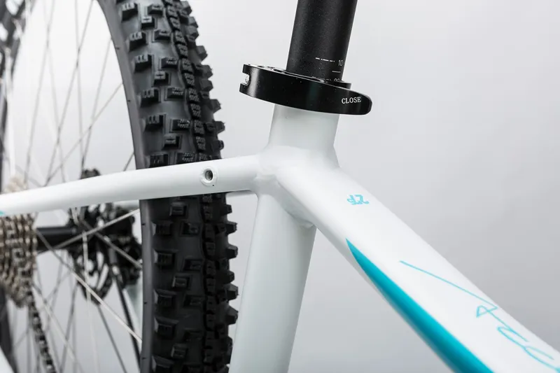 2017 Cube Access Pro Womens Aluminium Mountain Bike-4