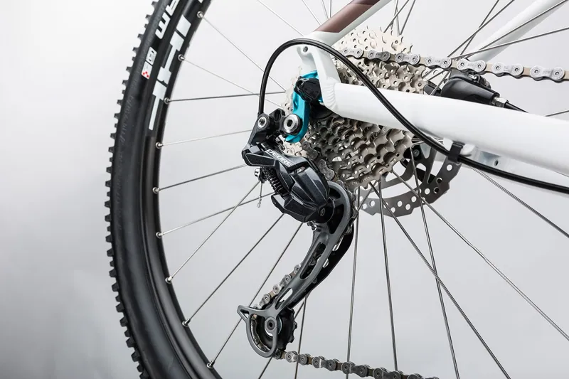 2017 Cube Access Pro Womens Aluminium Mountain Bike-5