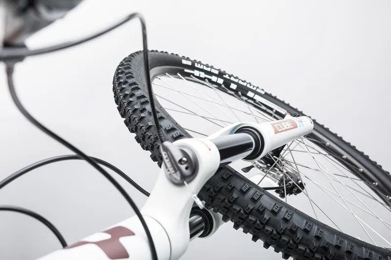 2017 Cube Access Pro Womens Aluminium Mountain Bike-7