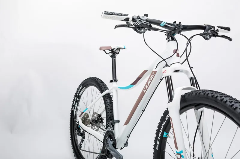 2017 Cube Access Pro Womens Aluminium Mountain Bike-8