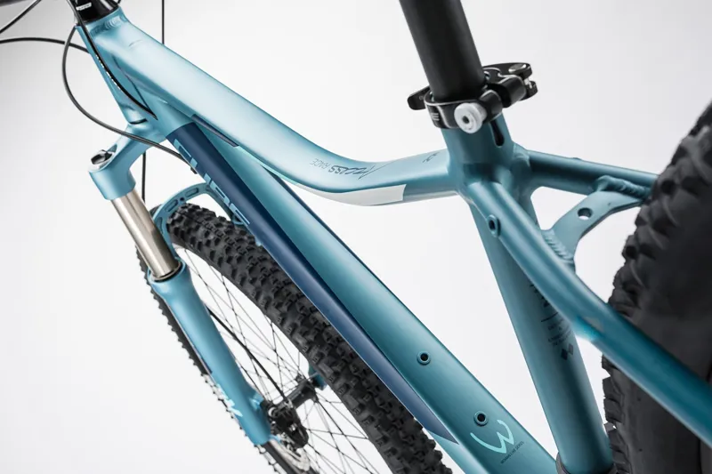 2017 Cube Access Race Womens Aluminium Mountain Bike-3