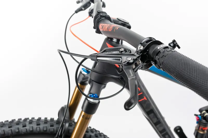 2017 Cube Stereo 140 C:68 SLT 29er Full Sus Carbon Mountain Bike-10