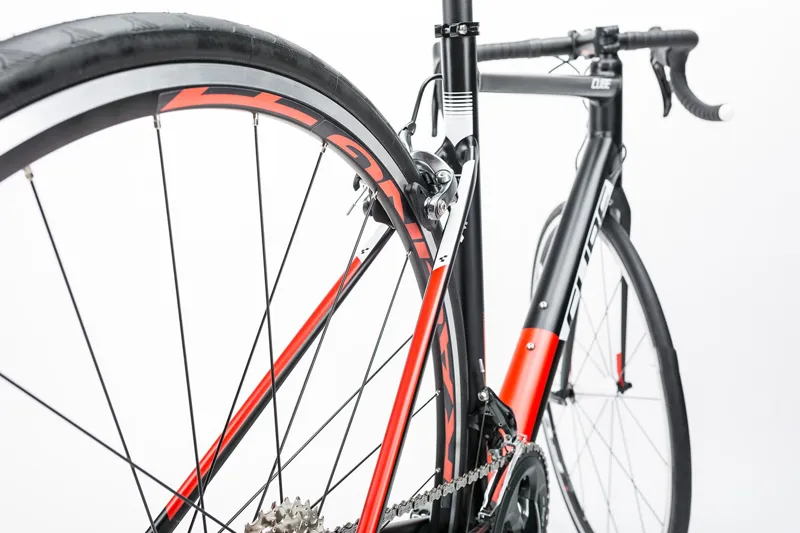 2017 Cube Attain Race Aluminium Road Bike-7