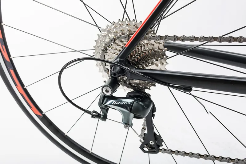 2017 Cube Attain Race Aluminium Road Bike-9