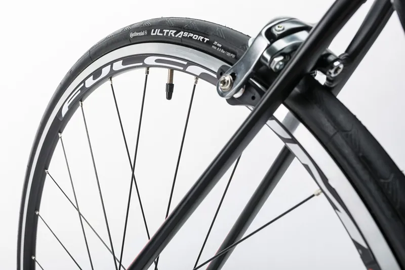 2017 Cube Attain Race Aluminium Road Bike-10