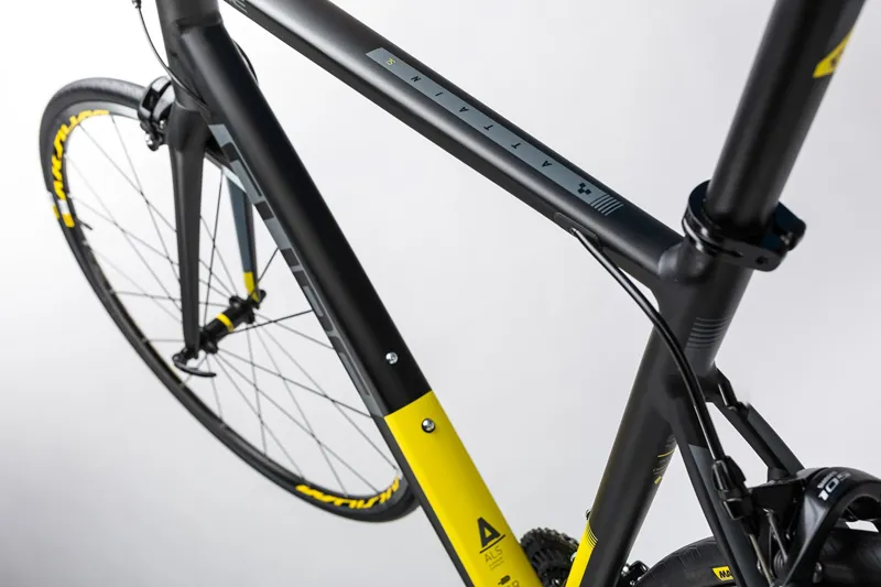 cube attain aluminium