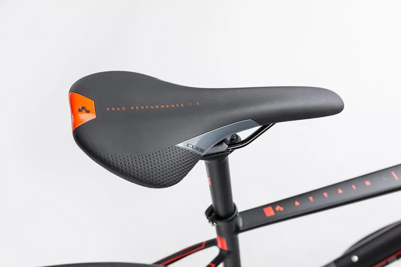 2017 Cube Attain SL Disc Aluminium Road Bike-10