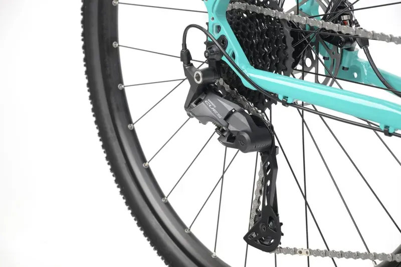 Genesis CDA 20 Gravel Bike in Green-8