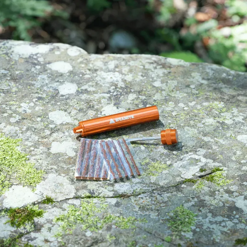 Granite Suture Tyre Plug Kit With CO2 Inflator - Tubeless Tyre Repair Black-1