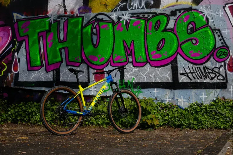 Marin Bobcat Trail 3 29in Thumbs Artist Edition Mountain Bike in Yellow/Blue-6