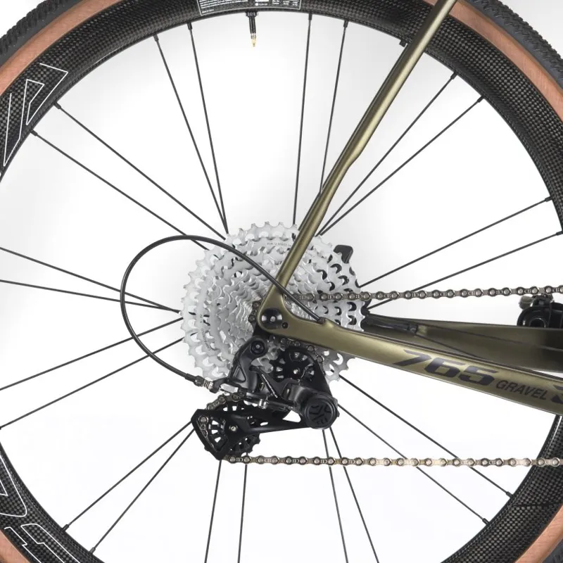 Look 765 Gravel RS in Metallic Hope Green Satin-5