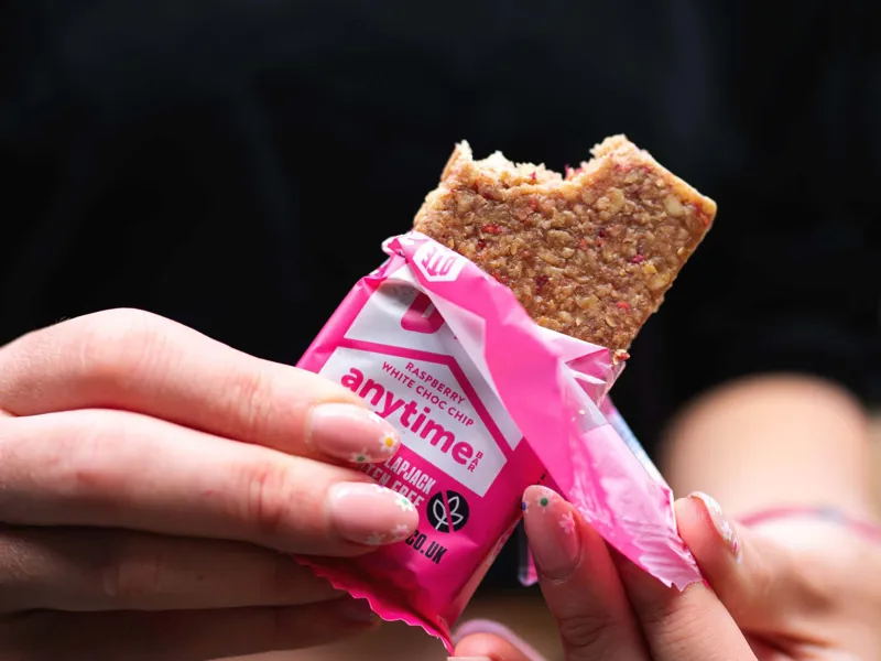 OTE Anytime Bar White Chocolate and Raspberry-1