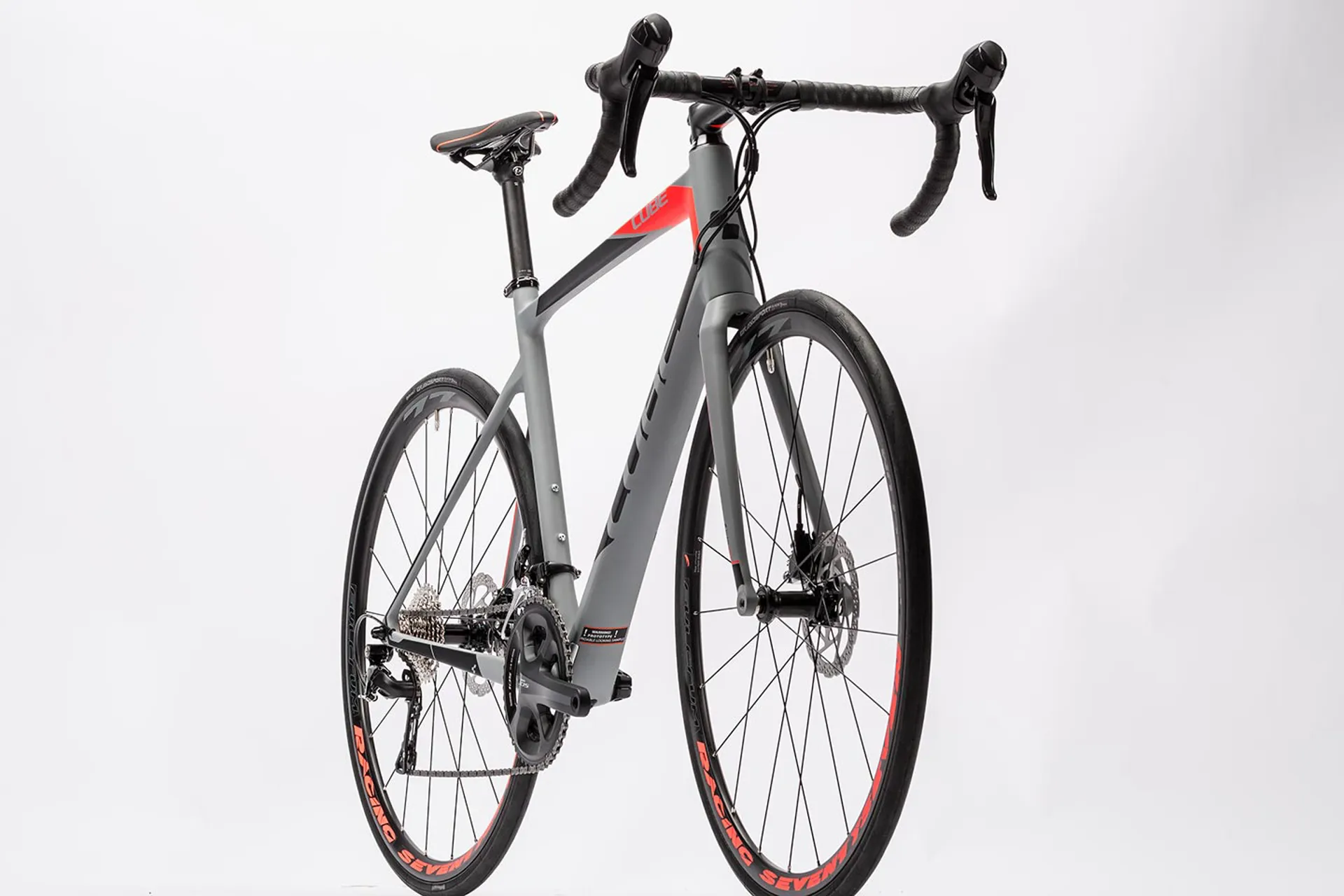 2016 Cube Attain GTC Pro Carbon Road Bike