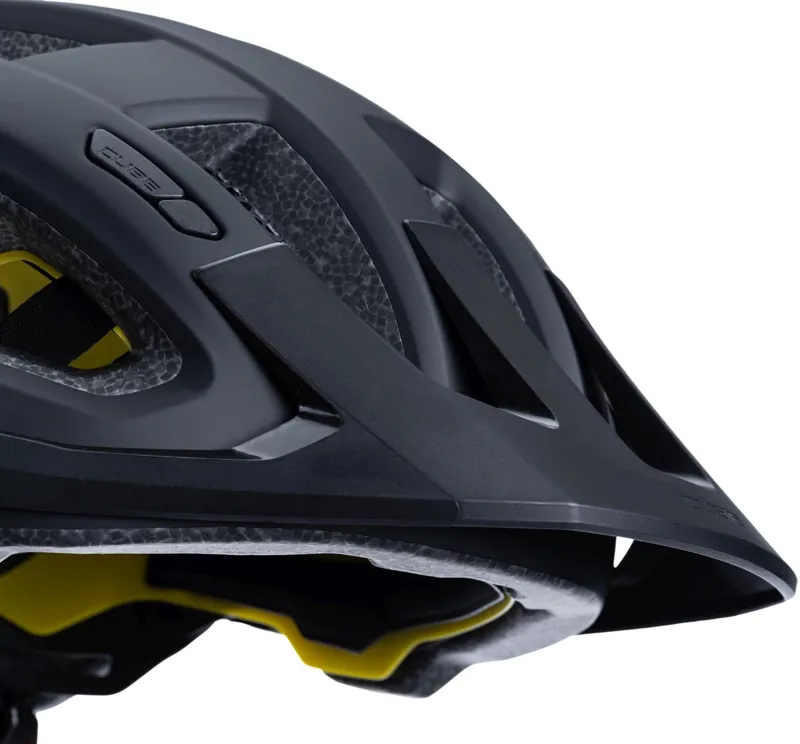 Cube Fleet Helmet in Black-3