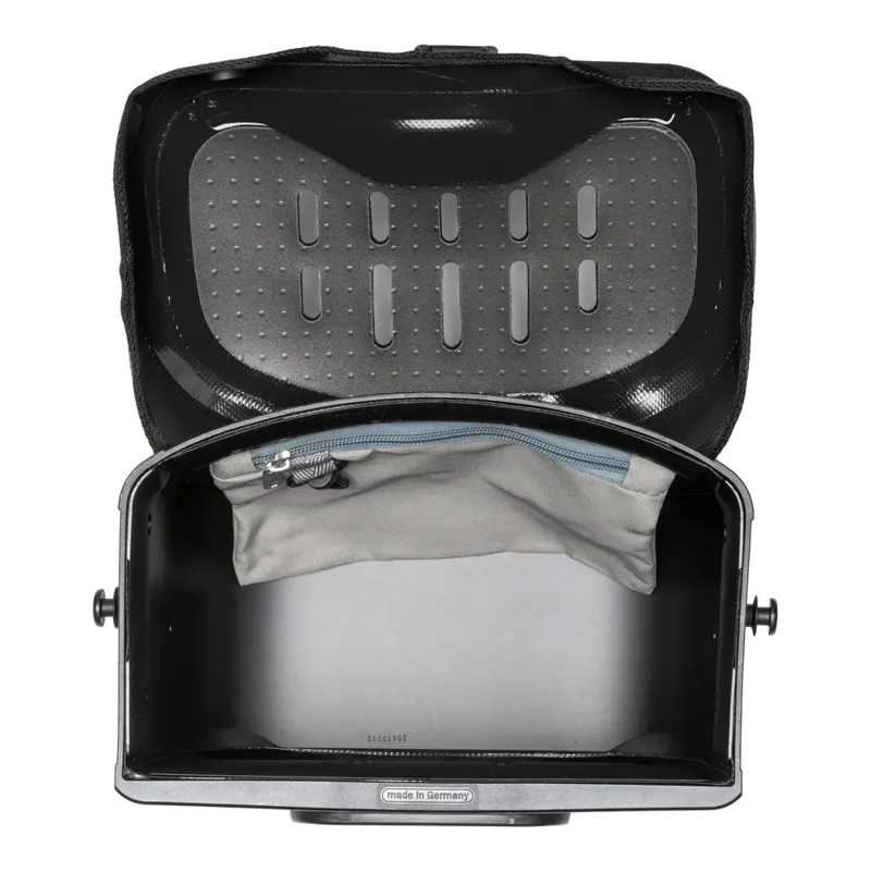 Ortlieb Ultimate 6.5L Handlebar Bag in Black-3